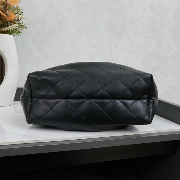 シャネル ホーボー バッグ「Hobo Bag」