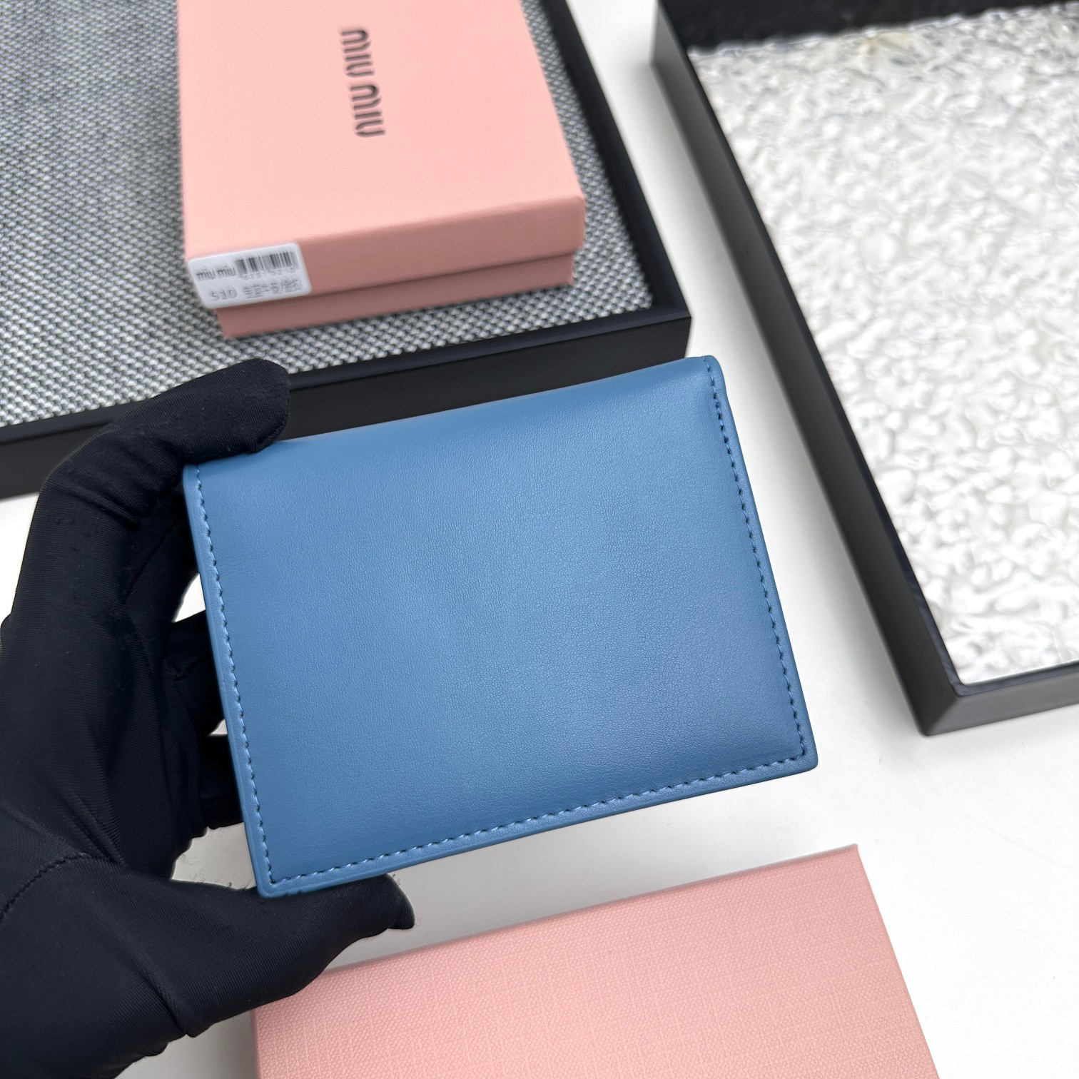 ミュウミュウ アルカディ レザー 財布「Arcadie Wallet」