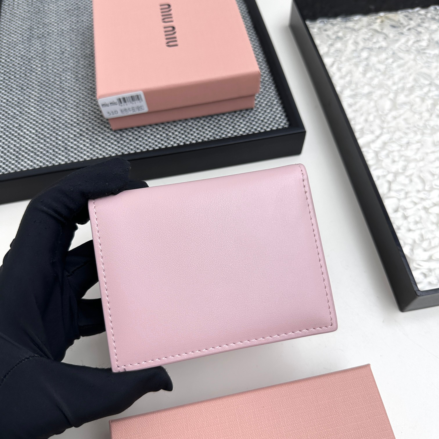 ミュウミュウ アルカディ レザー 財布「Arcadie Wallet」