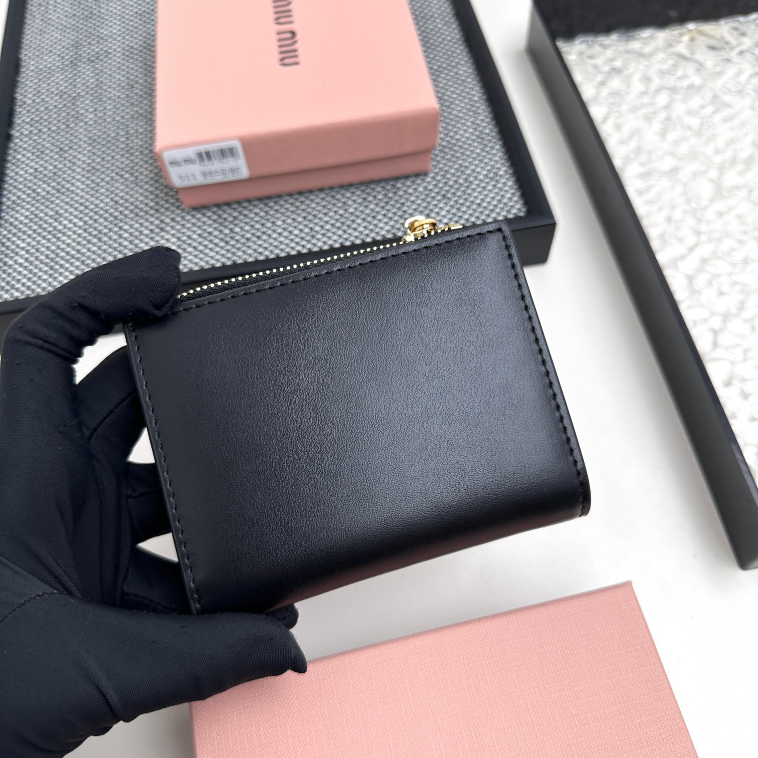 ミュウミュウ アルカディ レザー 財布「Arcadie Wallet」