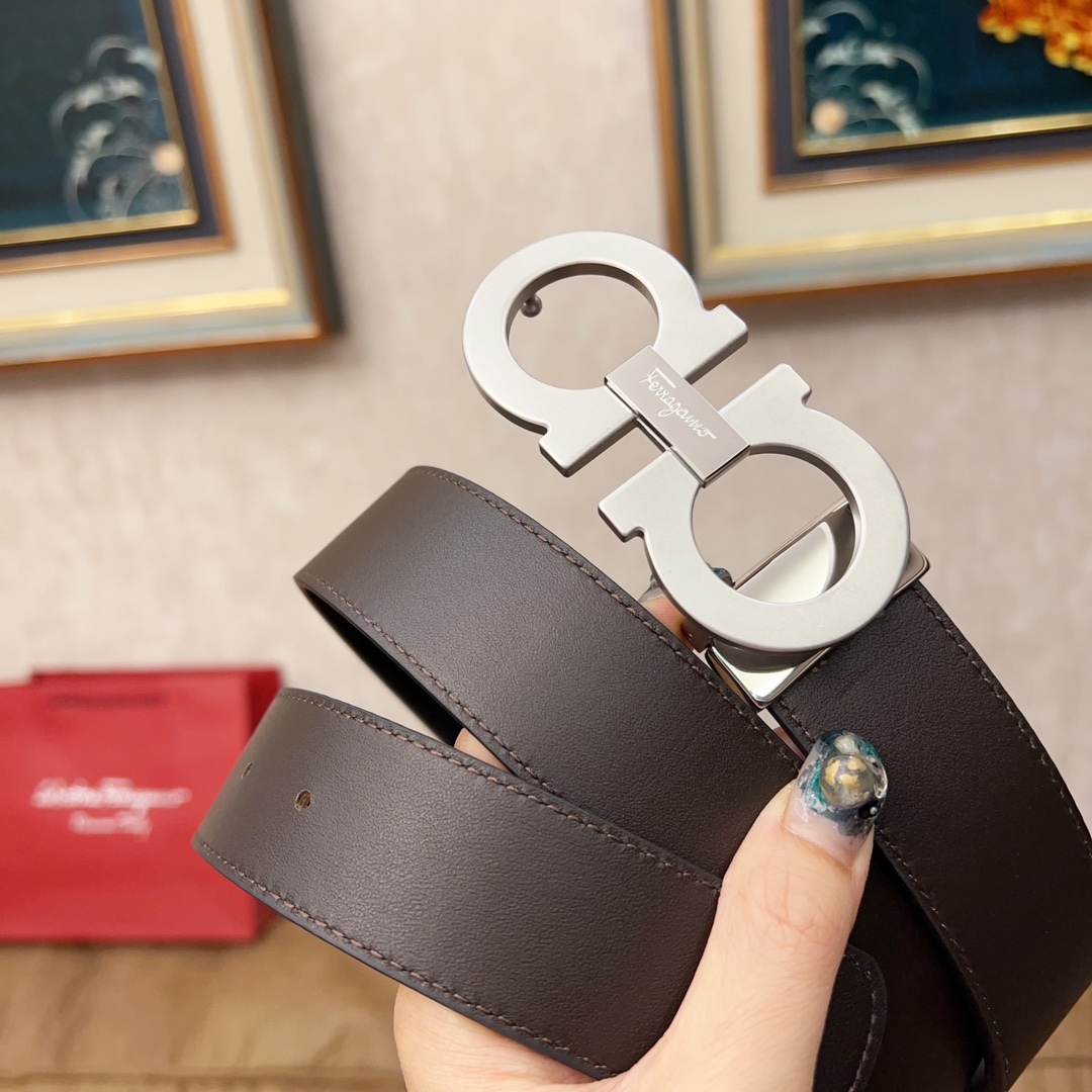 フェラガモ「Ferragamo」リバーシブルベルト