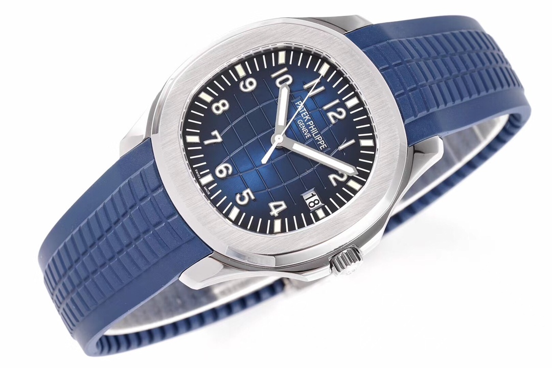 パテック フィリップ「Patek Philippe」アクアノート メンズ メカニカルウォッチ Ref.5168G "最強ハンドグレネード"