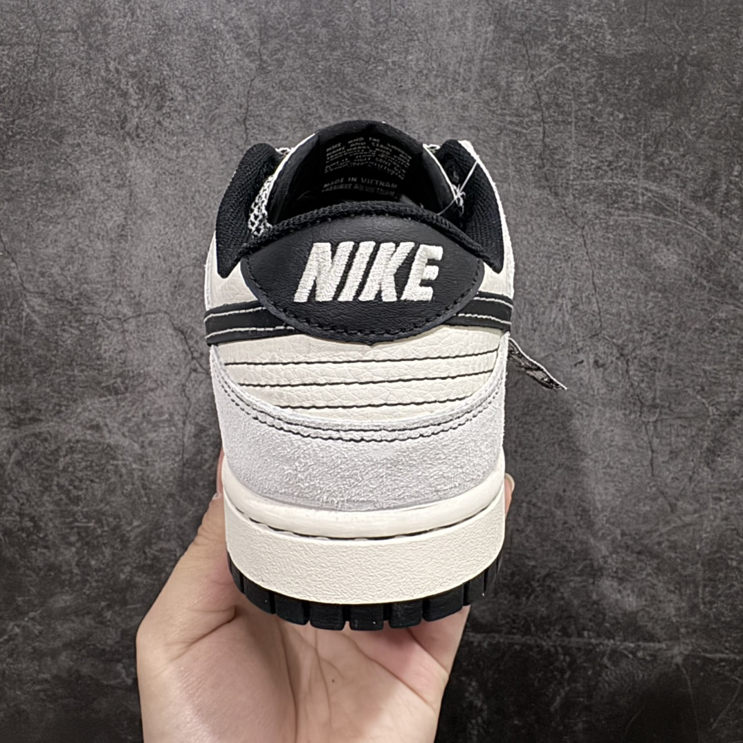 「コラボモデル」Supreme x Nike SB Dunk Low スニーカー
