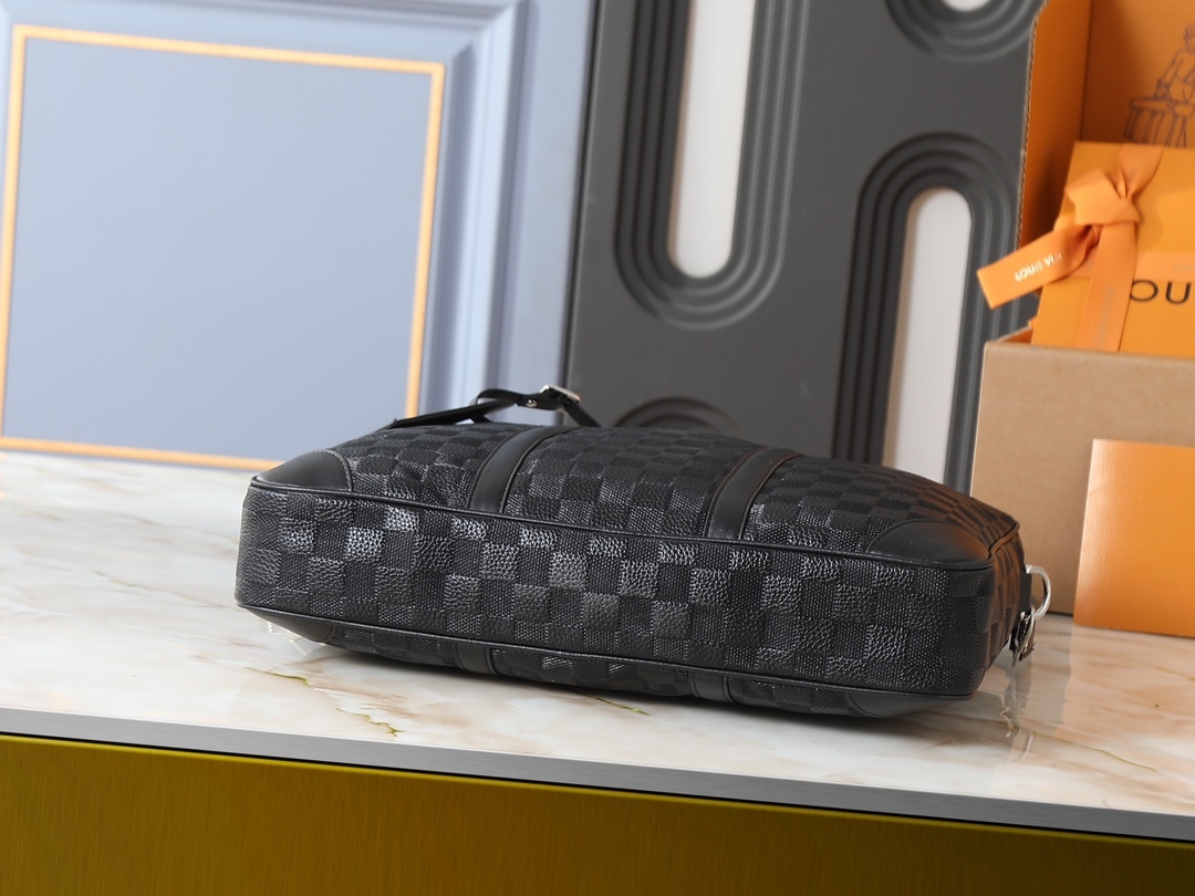 ルイ・ヴィトン ポルト ドキュマン･ヴォワヤージュ「Porte-Documents Voyage」