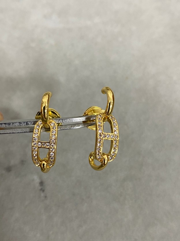 エルメス イヤリング、卓越した職人技の輝き