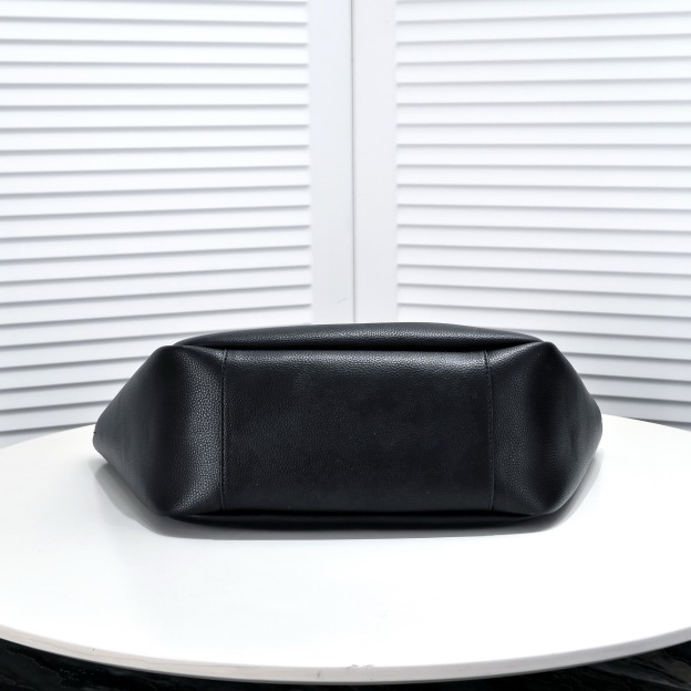 サンローラン「Saint Laurent」 BEA トートバッグ