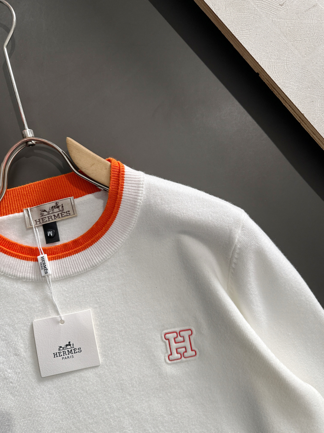 エルメス「Hermès」春季新作ラウンドネックスウェット