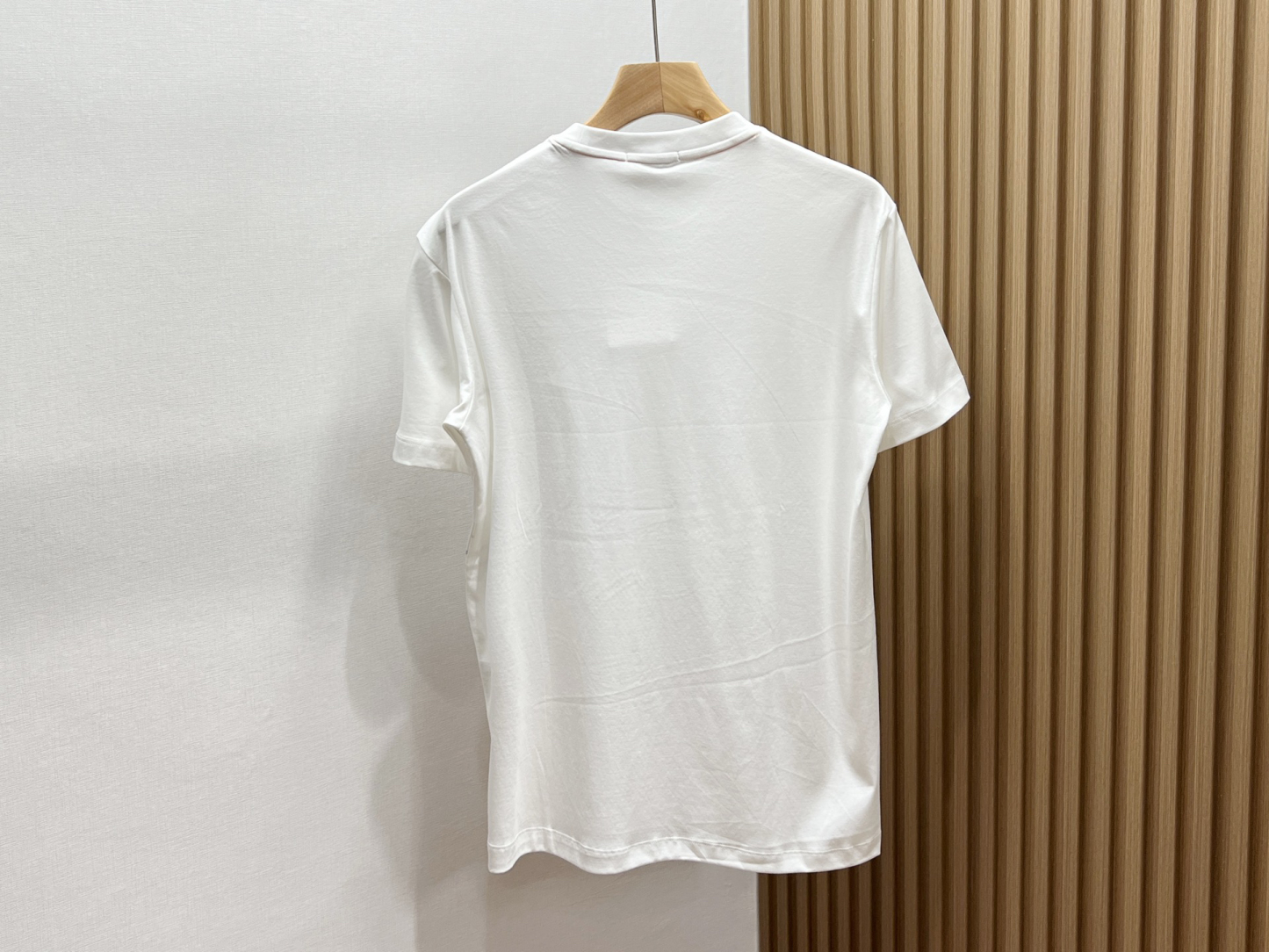 エルメス「Hermès」 クルーネックTシャツ 軽やかな着心地 春夏新作