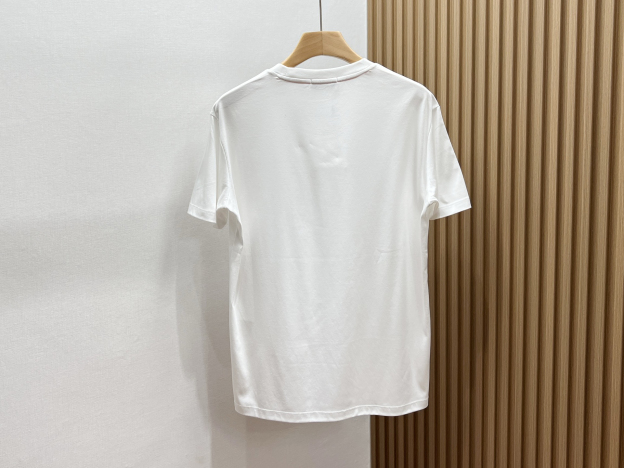 エルメス「Hermès」 クルーネックTシャツ 軽やかな着心地 春夏新作