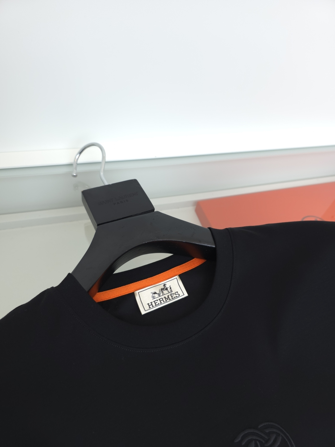 エルメス「Hermès」 クルーネックTシャツ 軽やかな着心地 春夏新作