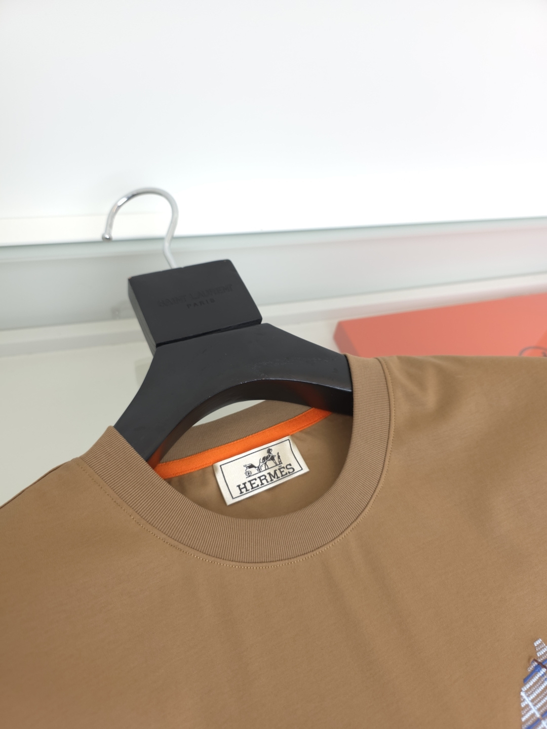 エルメス「Hermès」 クルーネックTシャツ 軽やかな着心地 春夏新作