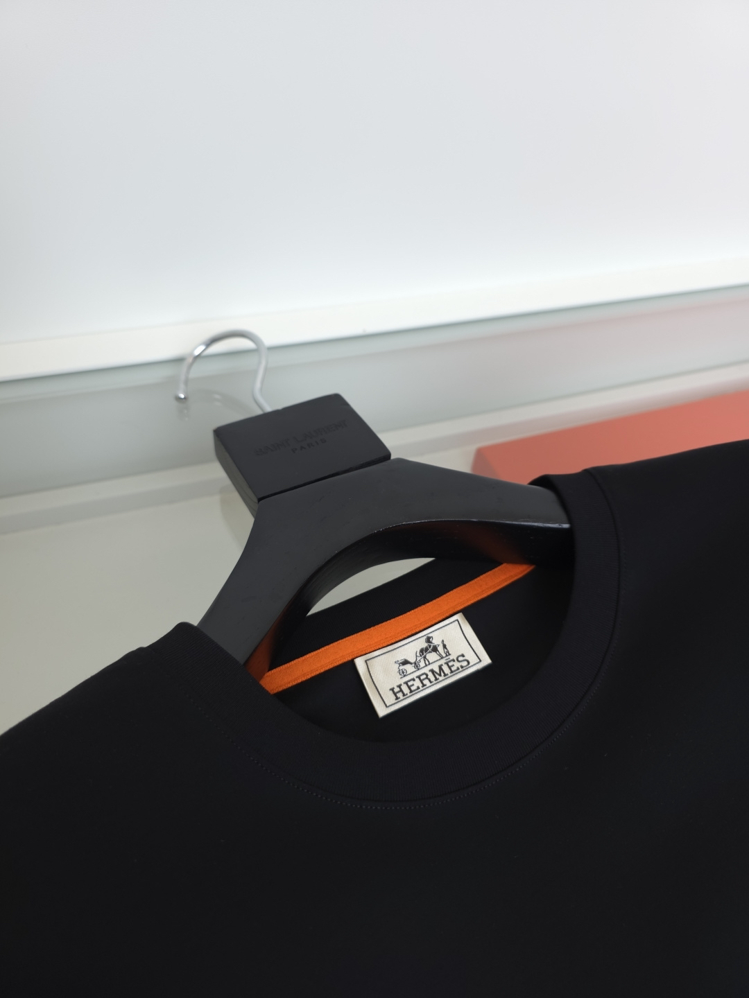 エルメス「Hermès」 クルーネックTシャツ 軽やかな着心地 春夏新作