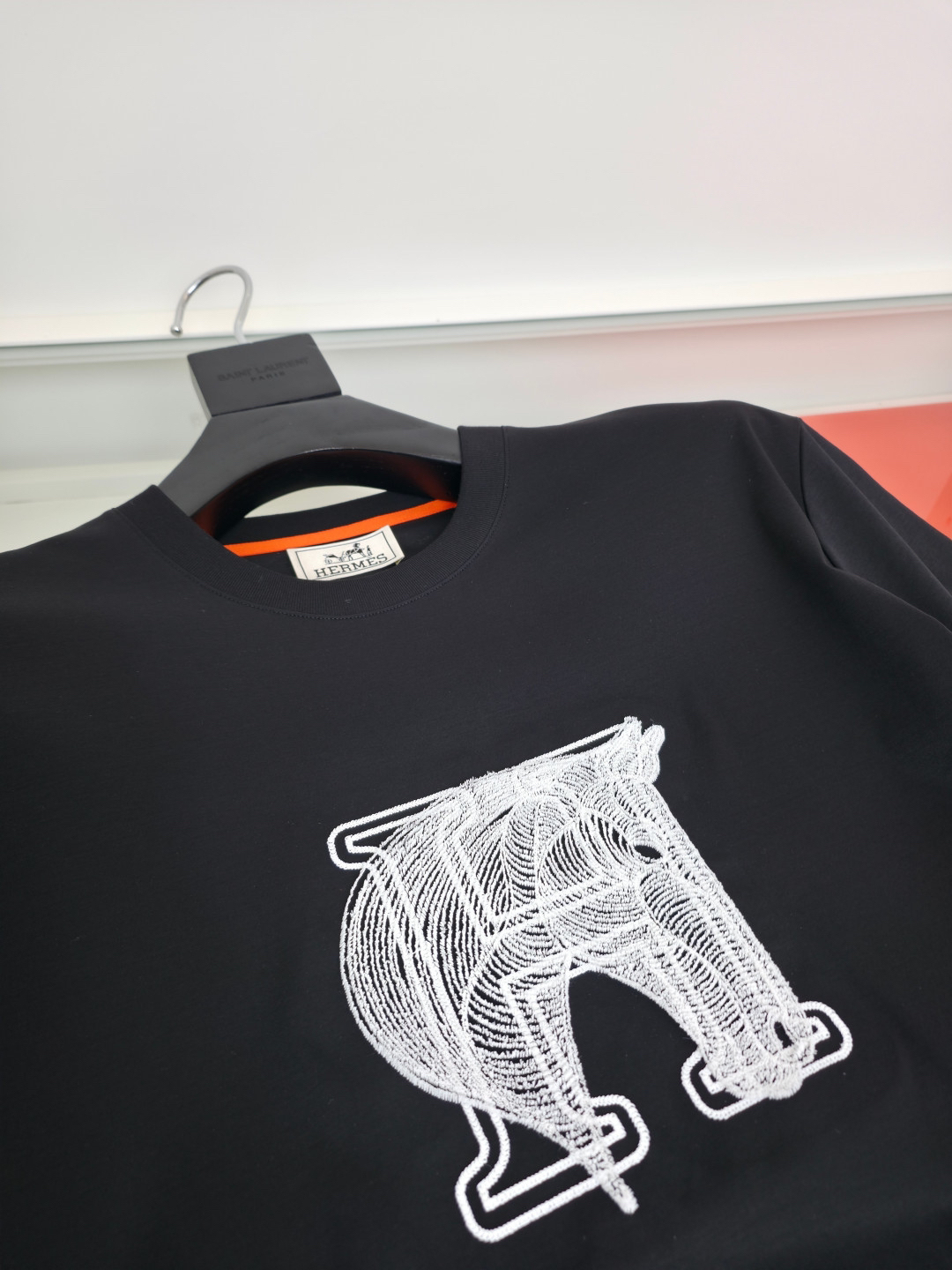 エルメス「Hermès」 クルーネックTシャツ 軽やかな着心地 春夏新作
