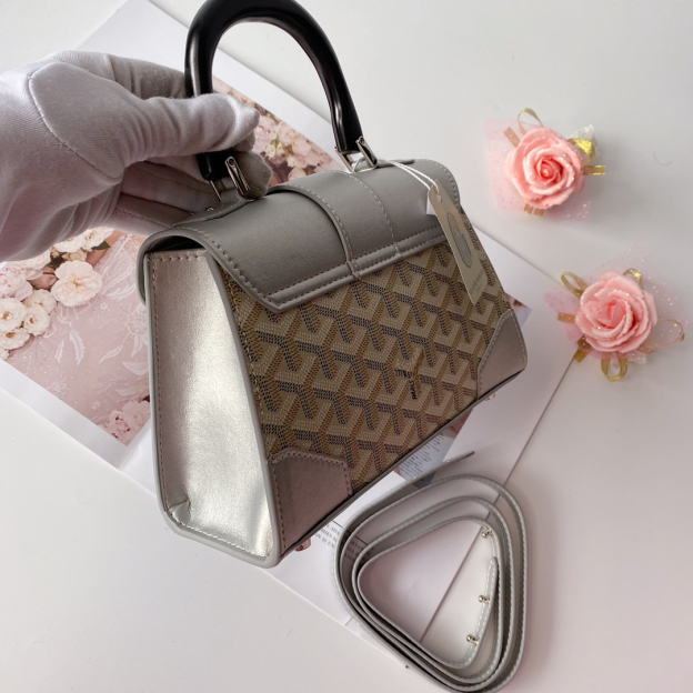 ゴヤール「Goyard」Saïgon Mini ハードケース ショルダーバッグ