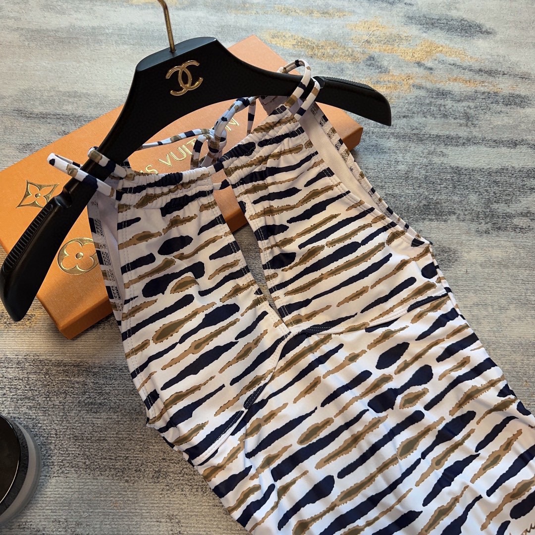 ルイ・ヴィトン「Louis Vuitton」ワンピース水着「2025夏季限定・人気プレミアムスイム登場！」