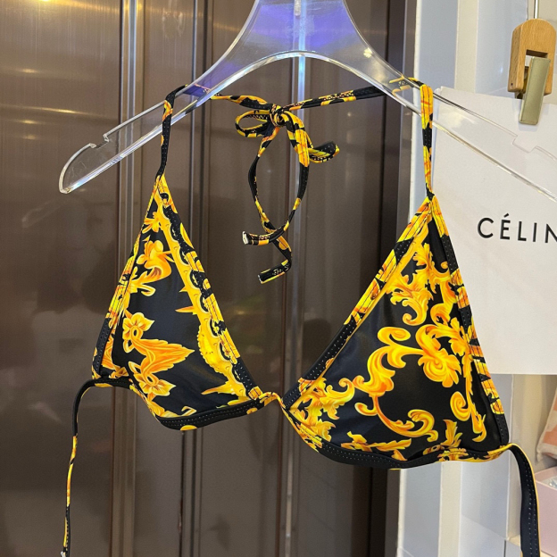 ヴェルサーチ「Versace」セパレート水着「2025夏季限定・人気プレミアムスイム登場！」