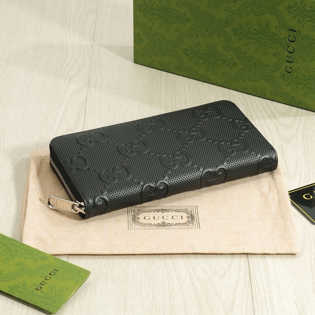 グッチ「Gucci」シグネチャー レザー ウェブ ジップアラウンドウォレット