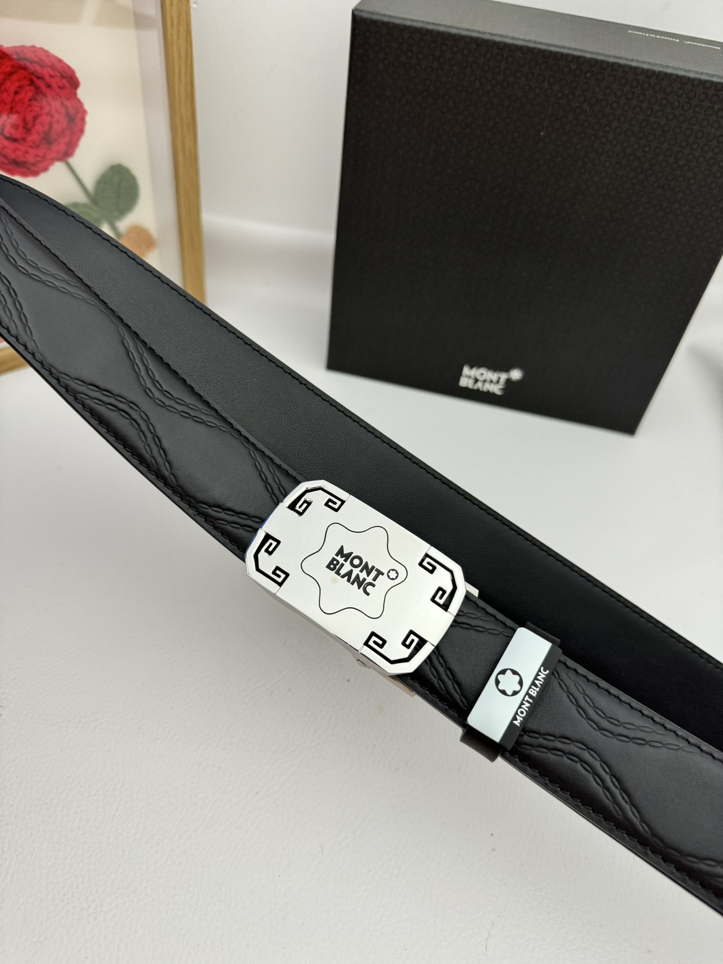 【厳選在庫】Montblanc ビジネスマン正装ベルト「全長約 100cm」