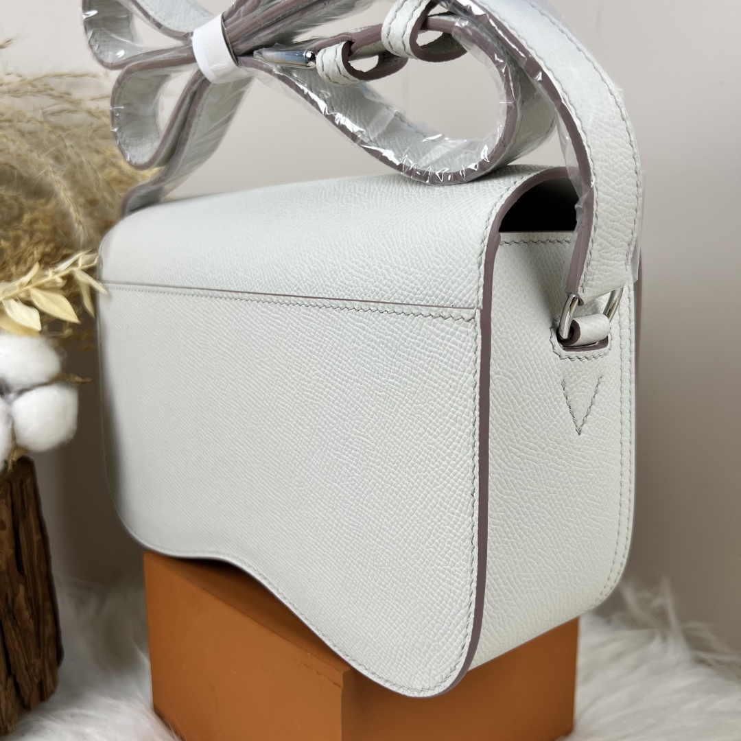 【厳選新入荷】エルメス Della Cavalleria Elan サドル金具クロスボディバッグ「乗馬モチーフ本革ショルダー」