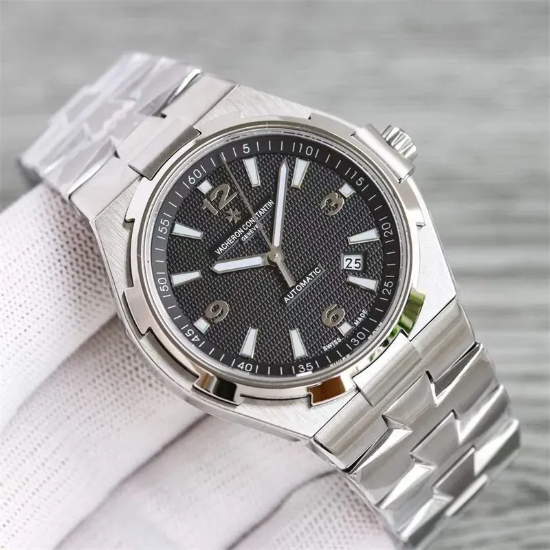 ヴァシュロン コンスタンタン「Vacheron Constantin」Overseas 腕時計42MM