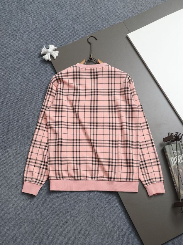 バーバリー「Burberry」クラシックチェック TB刺繍 ロンT（ユニセックス）