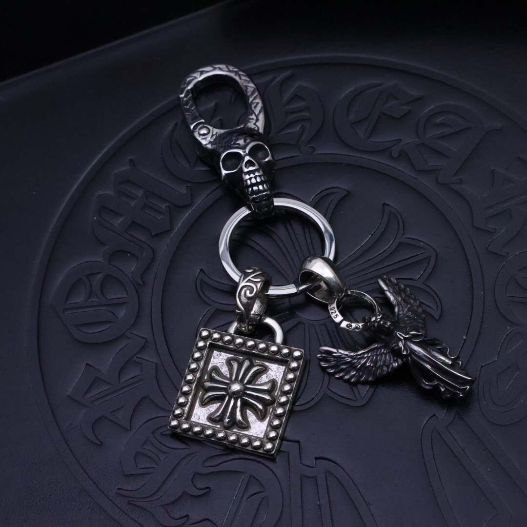 クロムハーツ「Chrome Hearts」キーホルダー＆バッグチャーム - トレンドシンボル