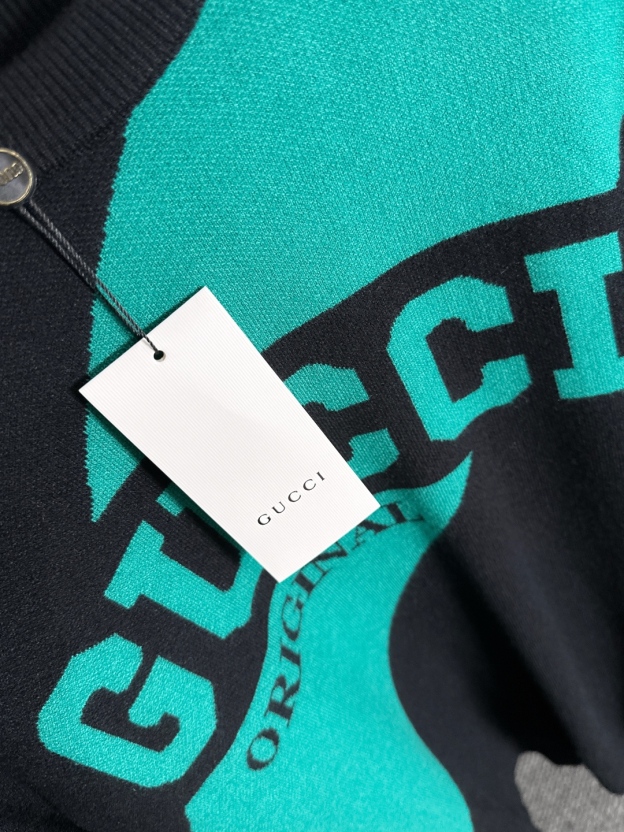 グッチ「Gucci」秋冬ウール混紡丸首プルオーバーニットセーター