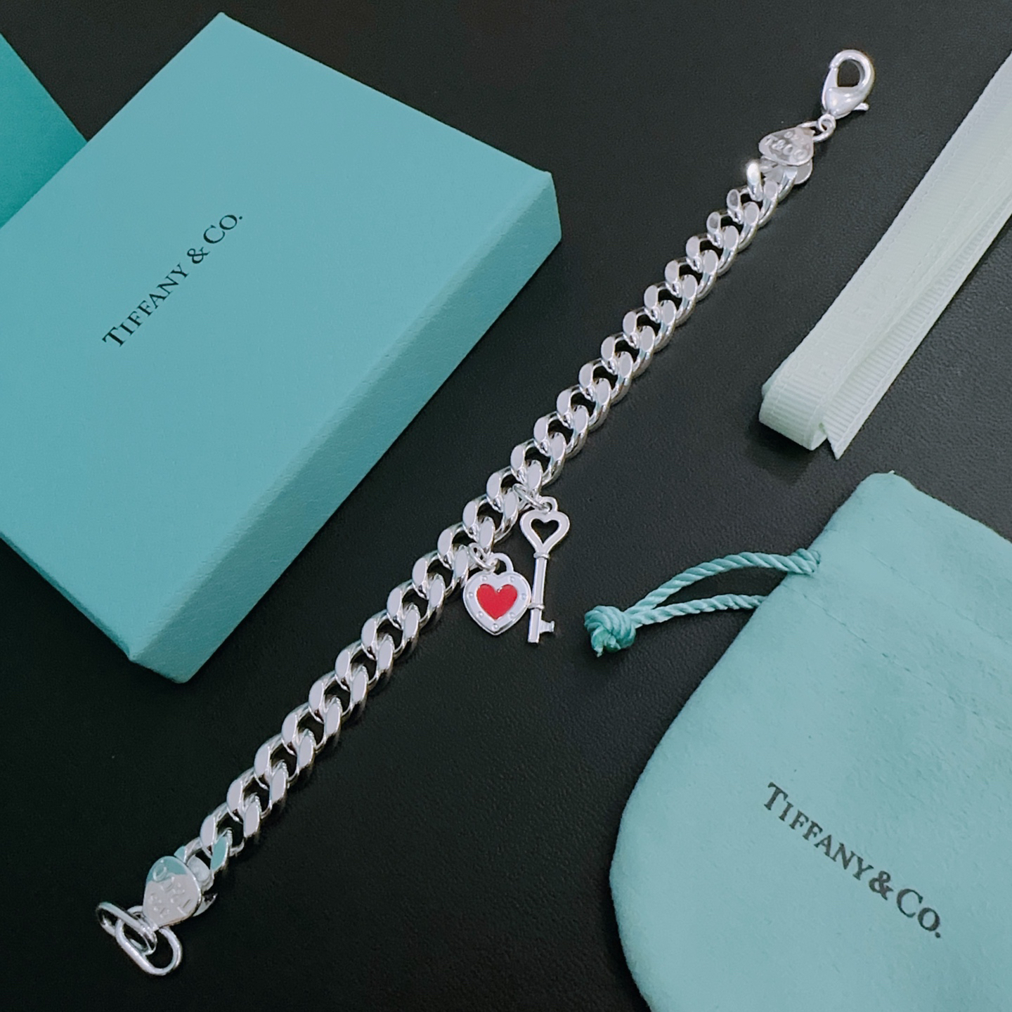 ティファニー「Tiffany & Co.」ポリッシュドシルバーリンク ブレスレット