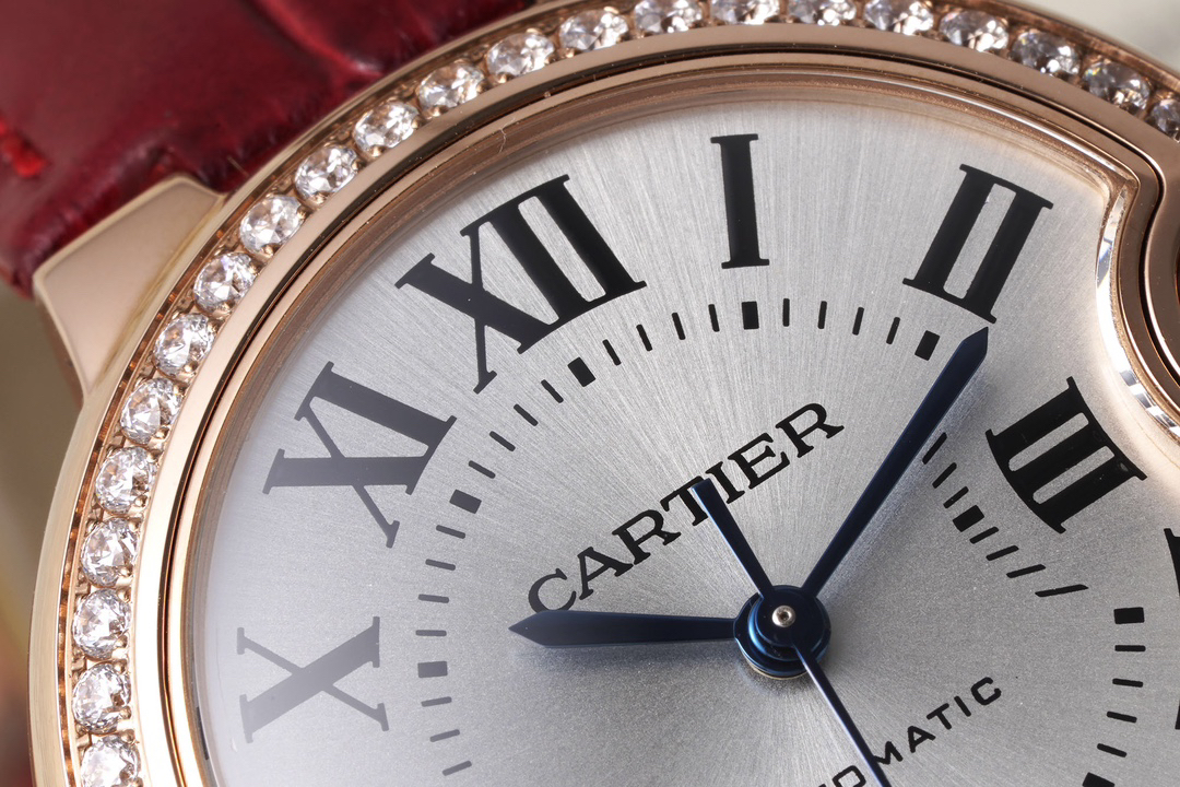 カルティエ［Cartier］バロン ブルー ドゥ カルティエ 自動巻き腕時計 33mm