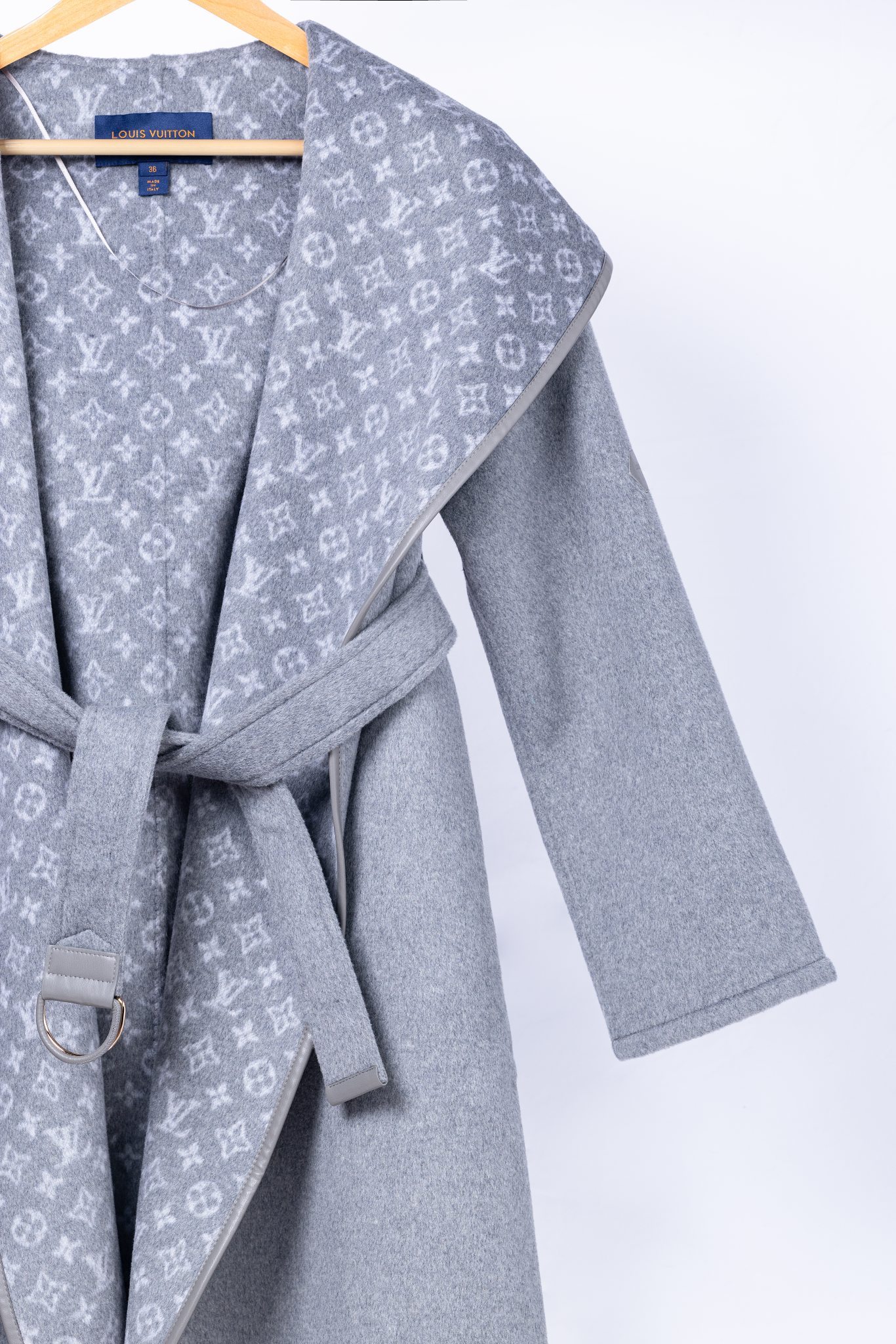 ルイ・ヴィトン「Louis Vuitton」秋冬 レディース ワップルフードロングコート