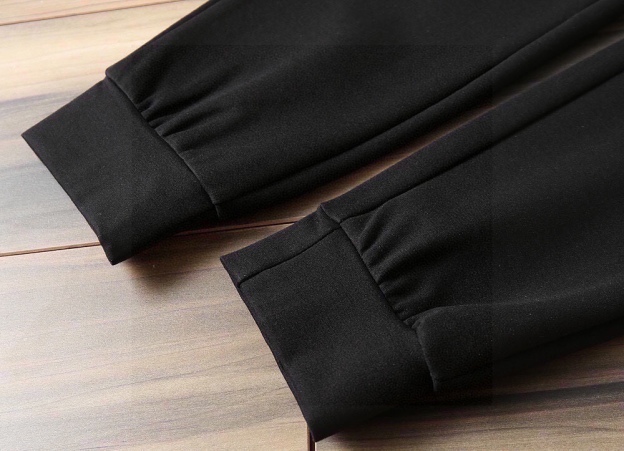 バーバリー「Burberry」メンズ  カジュアルスポーツセット