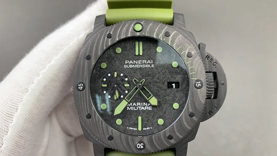 パネライ「Panerai」サブマーシブル 47MMプロフェッショナルダイバーズウォッチ