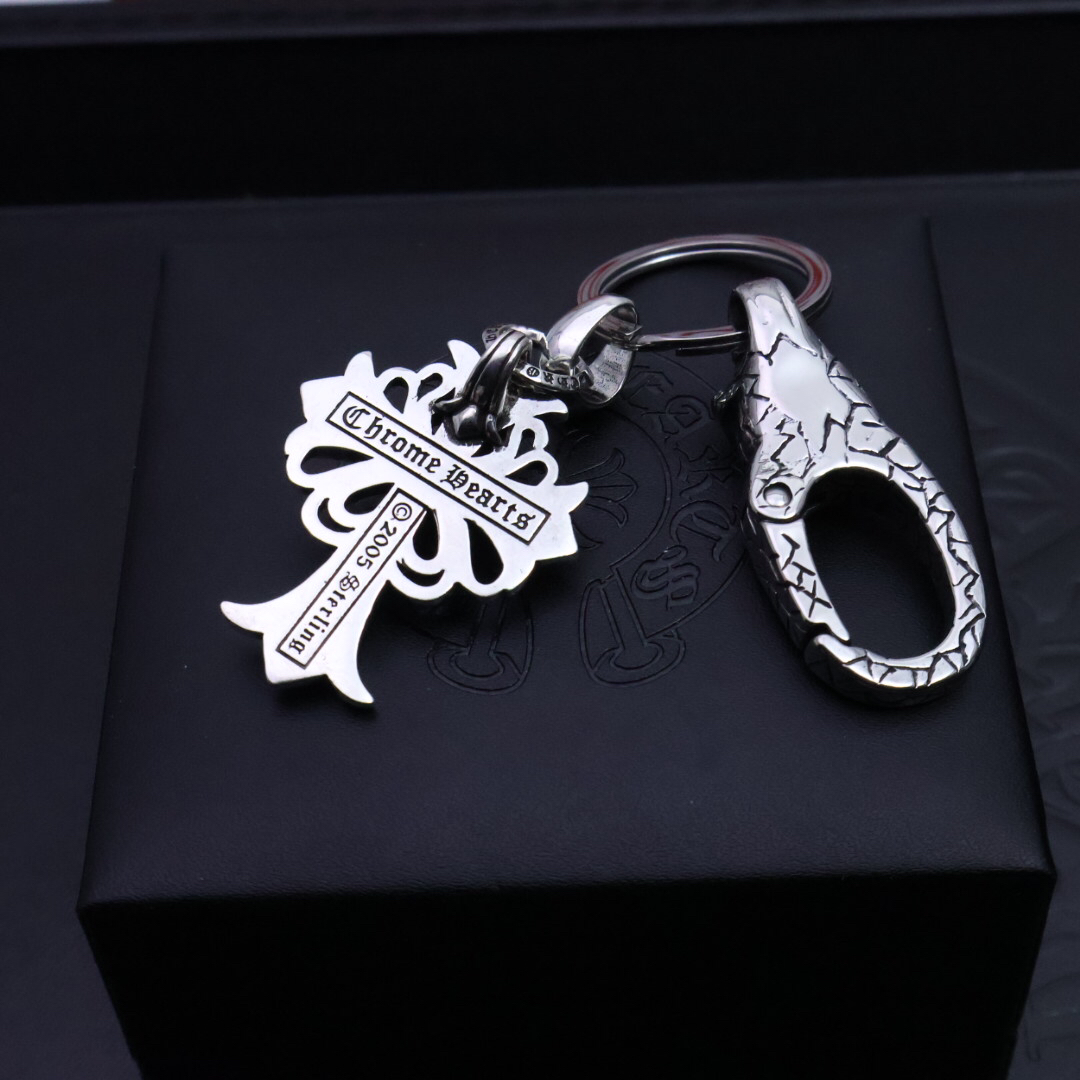 クロムハーツ「Chrome Hearts」キーホルダー＆バッグチャーム - トレンドシンボル