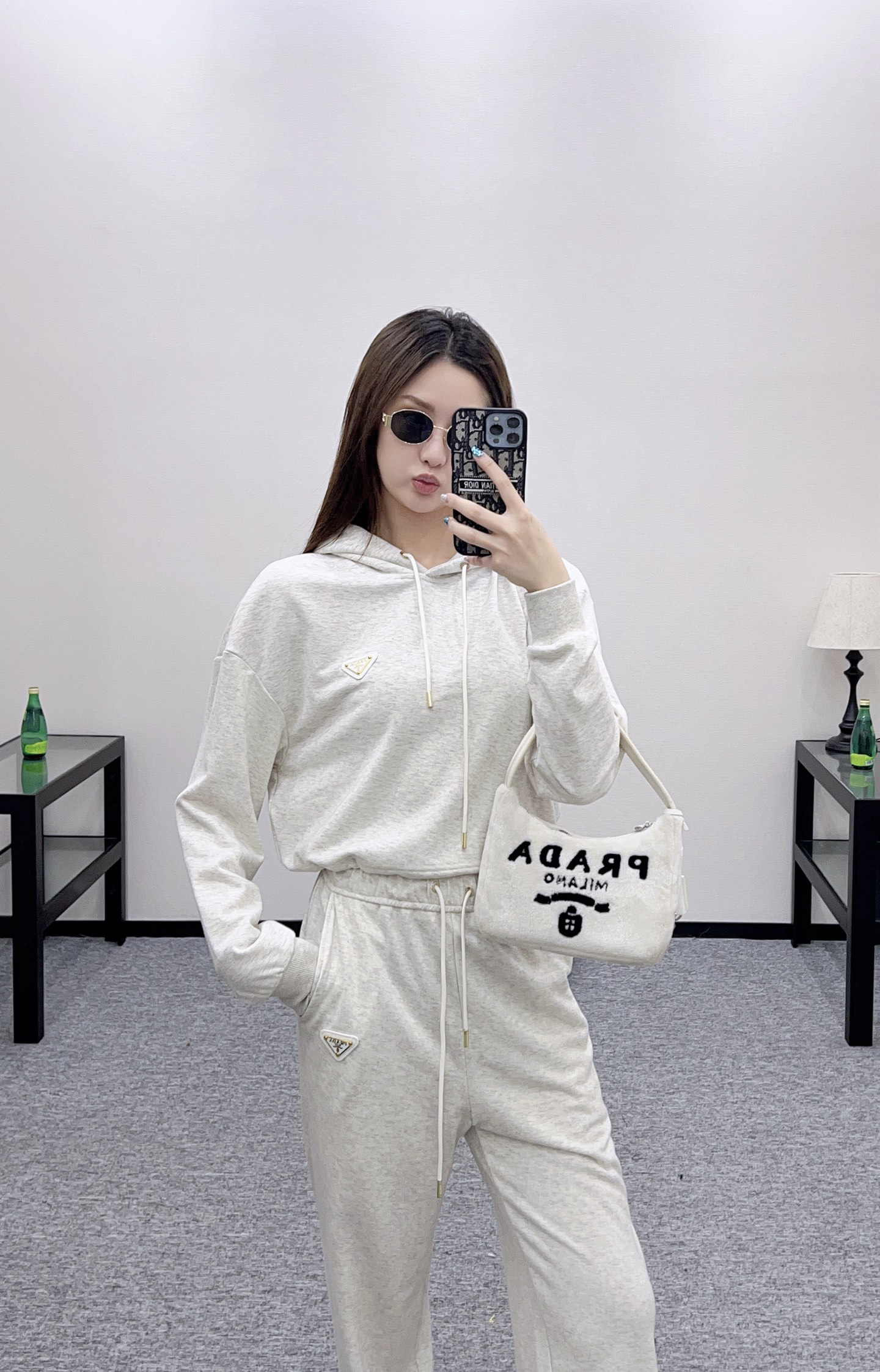 プラダ「Prada」レディース カジュアルスポーツセット