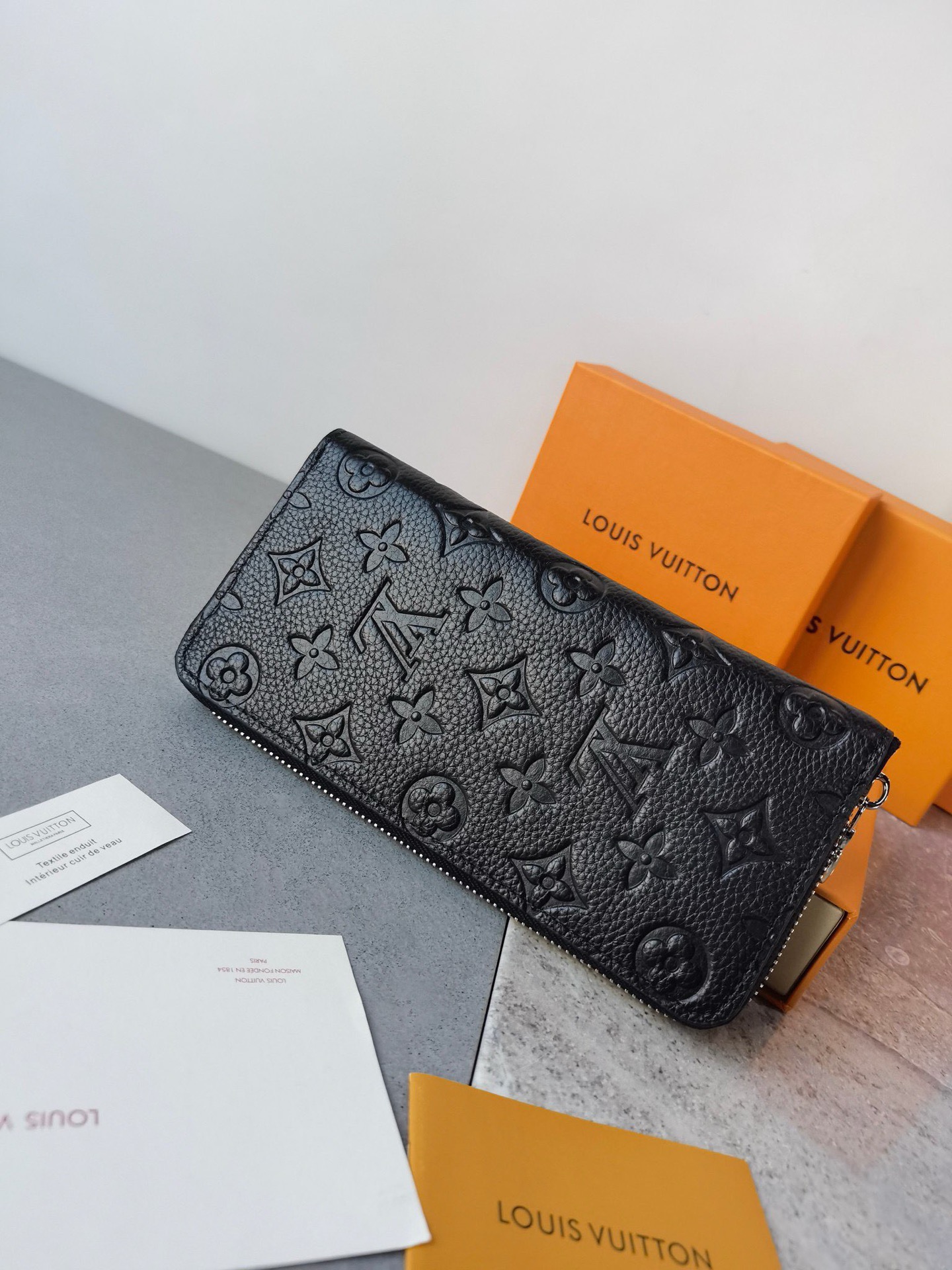 ルイ・ヴィトン ジッピー ウォレット･ヴァーティカル