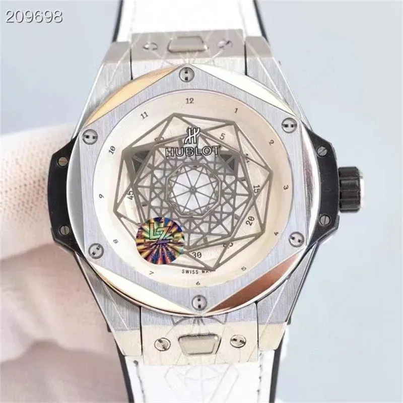 ウブロ「Hublot」ビッグバン ウニコ サンブルー チタニウム ホワイト45MM