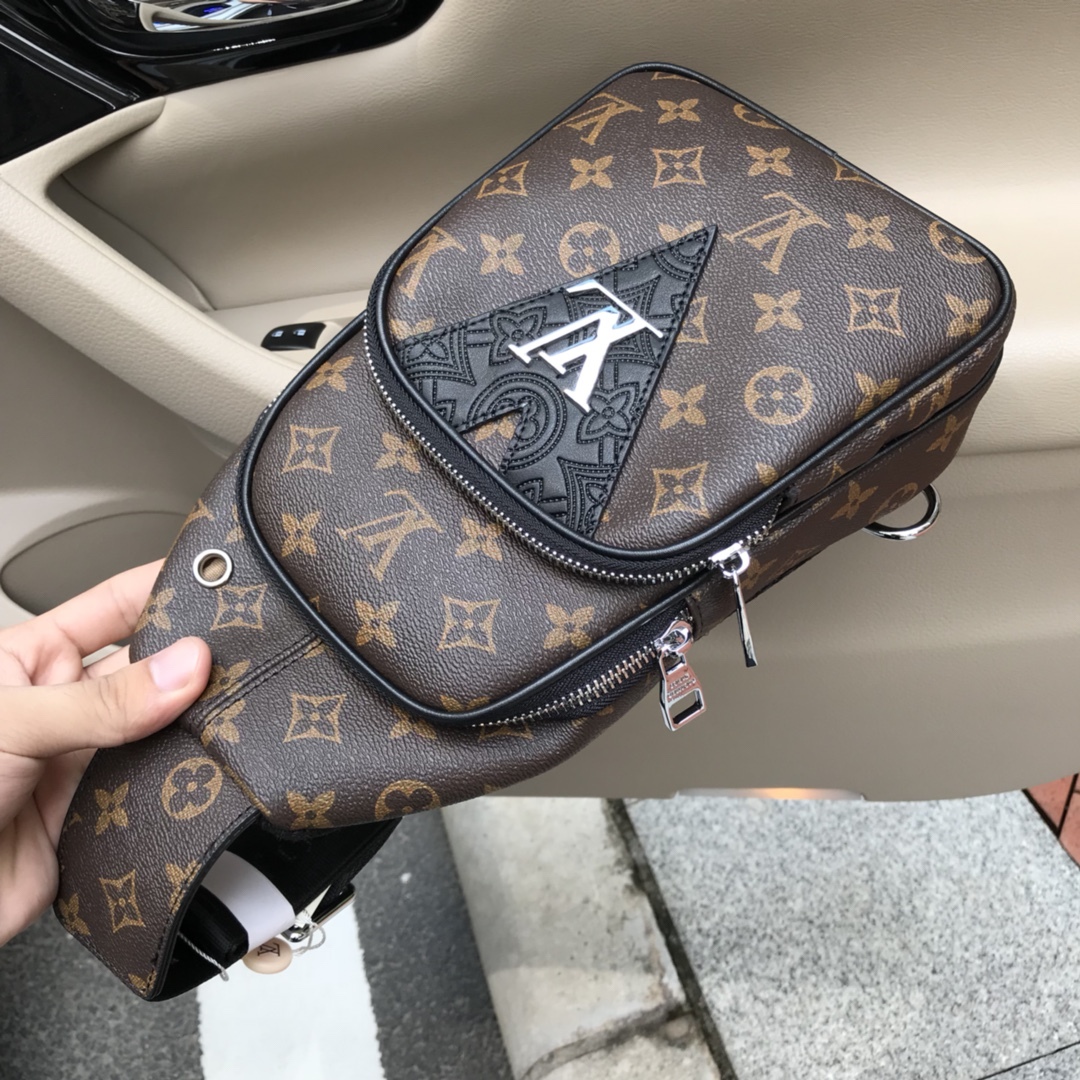 ルイ・ヴィトン「Louis Vuitton」メンズ ウエストバッグ