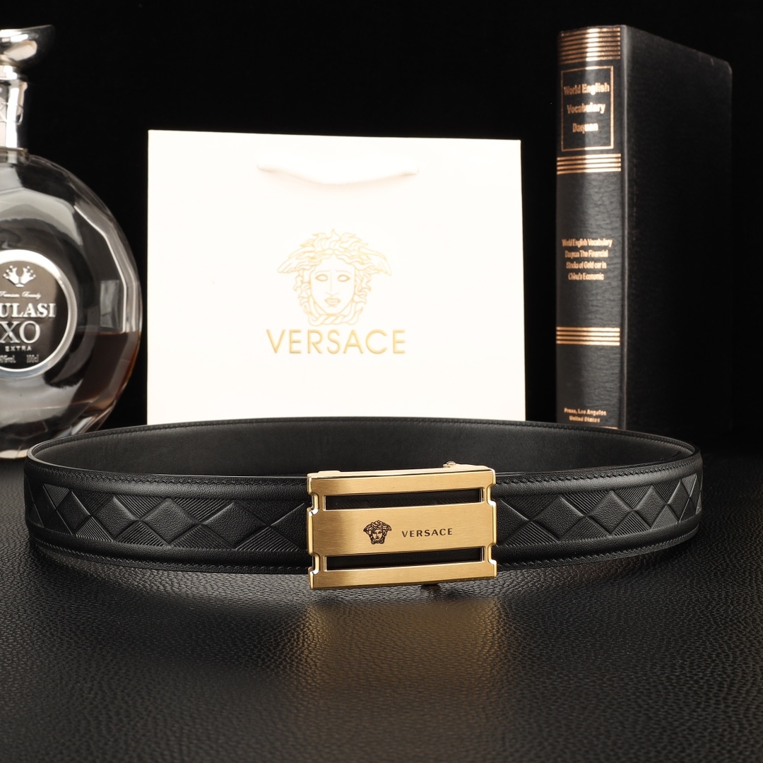 【先行新作】Versace トレンドラグジュアリーベルト 2 点セット「全長約 100cm」