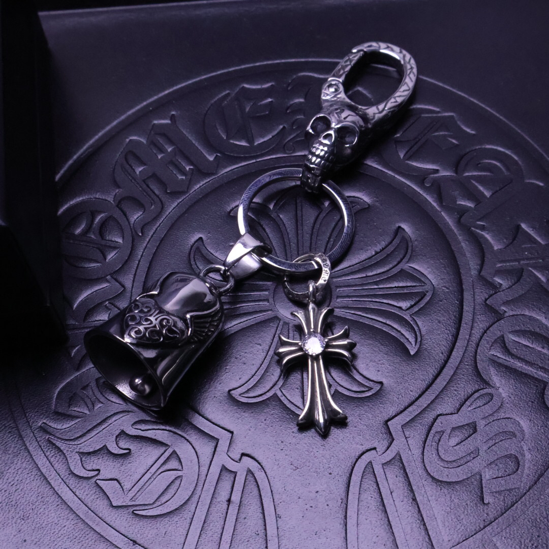クロムハーツ「Chrome Hearts」キーホルダー＆バッグチャーム - トレンドシンボル