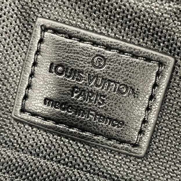 ルイ・ヴィトン「Louis Vuitton」新作 Trio メッセンジャーバッグ