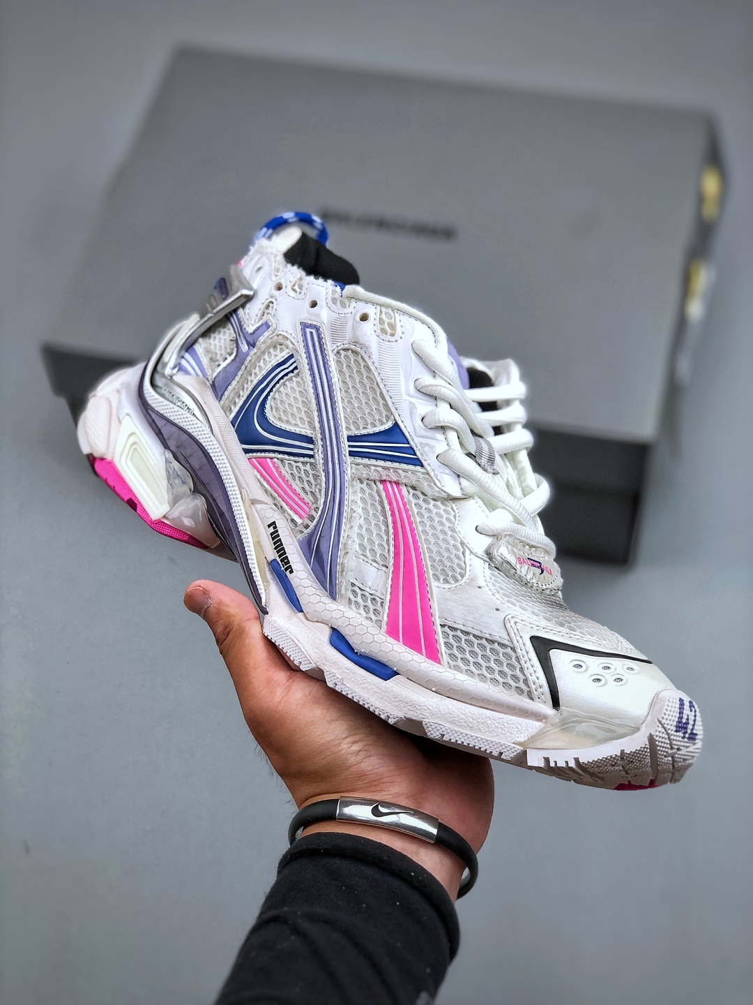 バレンシアガ［Balenciaga］Runner スニーカー メンズ ― ブランド定番モデル