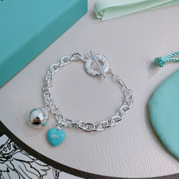 ティファニー「Tiffany & Co.」ポリッシュドシルバーリンク ブレスレット