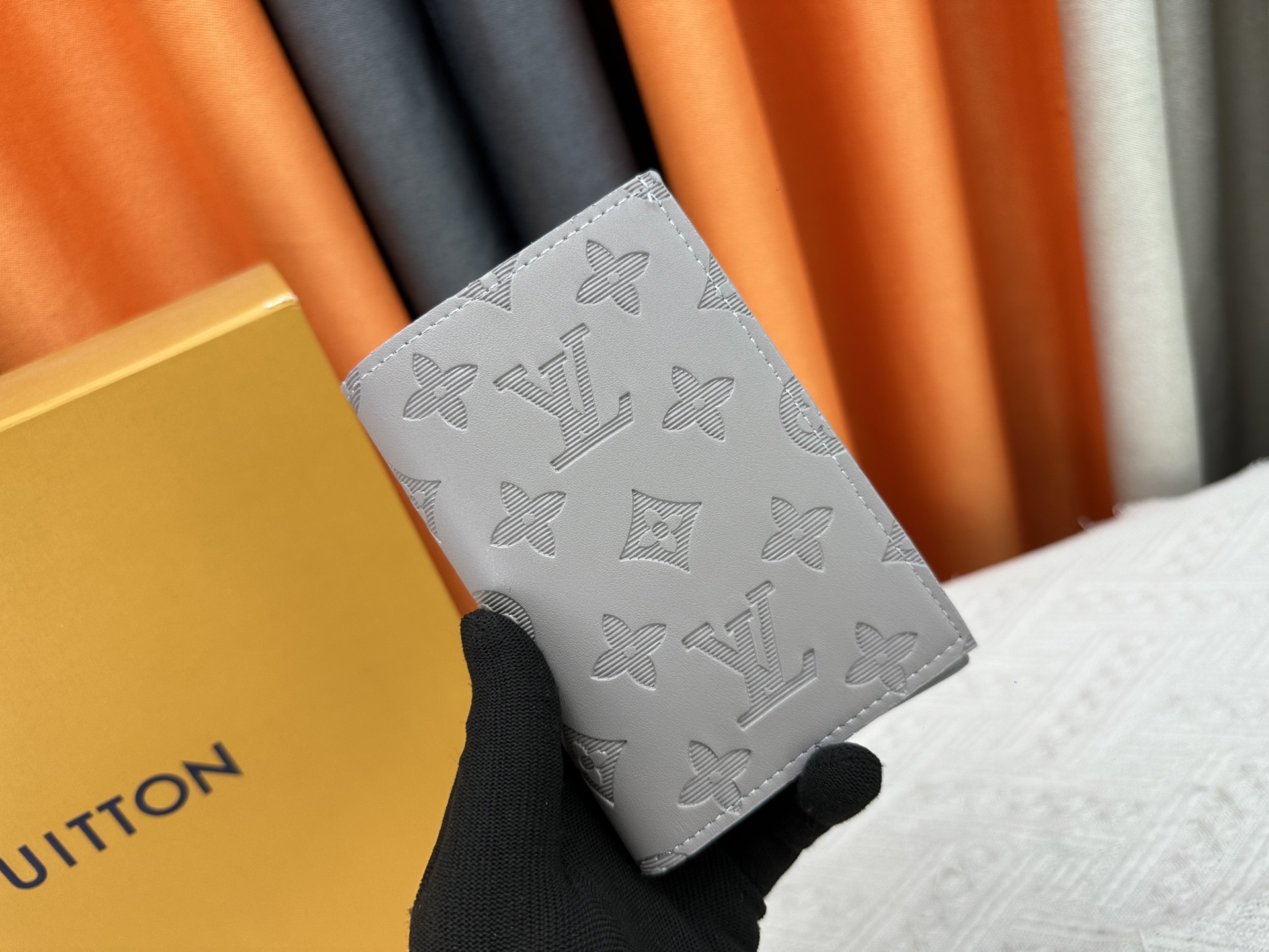 ルイ・ヴィトン パスポートカバー クーヴェルテュール･パスポール