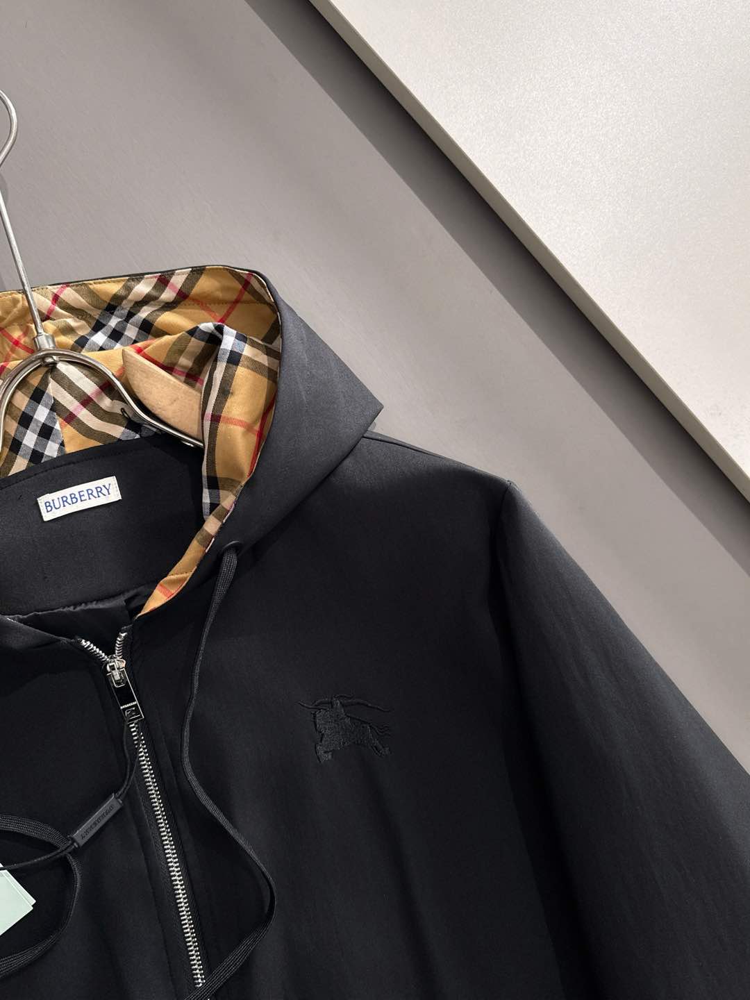 バーバリー「Burberry」秋冬 メンズカジュアルスポーツセット