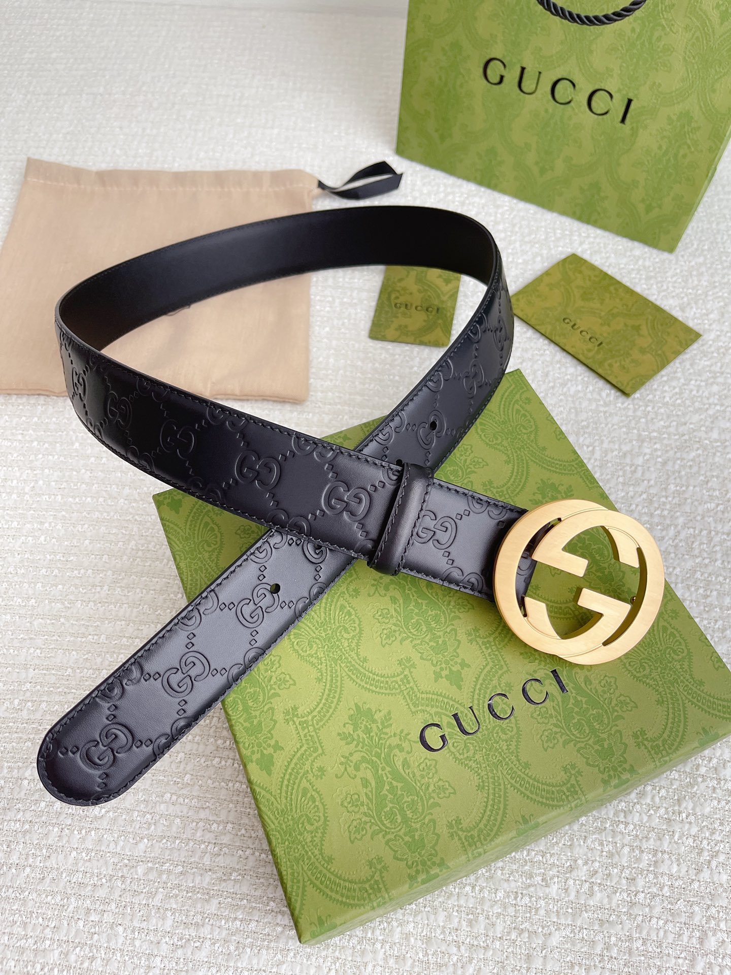【在庫新登場】Gucci イタリアンテイストベルト「全長約 100cm」