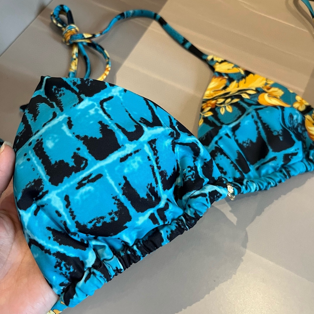 ヴェルサーチ「Versace」セパレート水着「2025夏季限定・人気プレミアムスイム登場！」