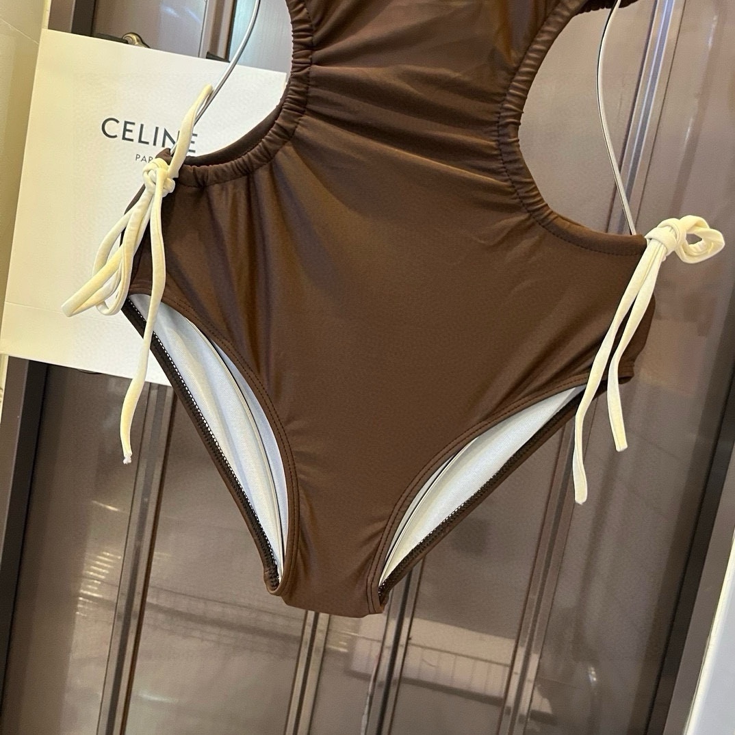 セリーヌ「Celine」ワンピース水着「2025夏季限定・人気プレミアムスイム登場！」