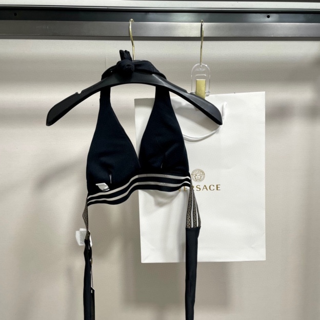 ヴェルサーチ「Versace」セパレート水着「2025夏季限定・人気プレミアムスイム登場！」
