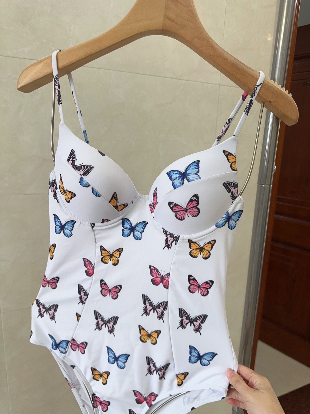 ヴェルサーチ「Versace」ワンピース水着「2025夏季限定・人気プレミアムスイム登場！」