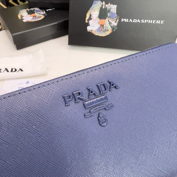 プラダ「PRADA」サフィアーノレザー 財布